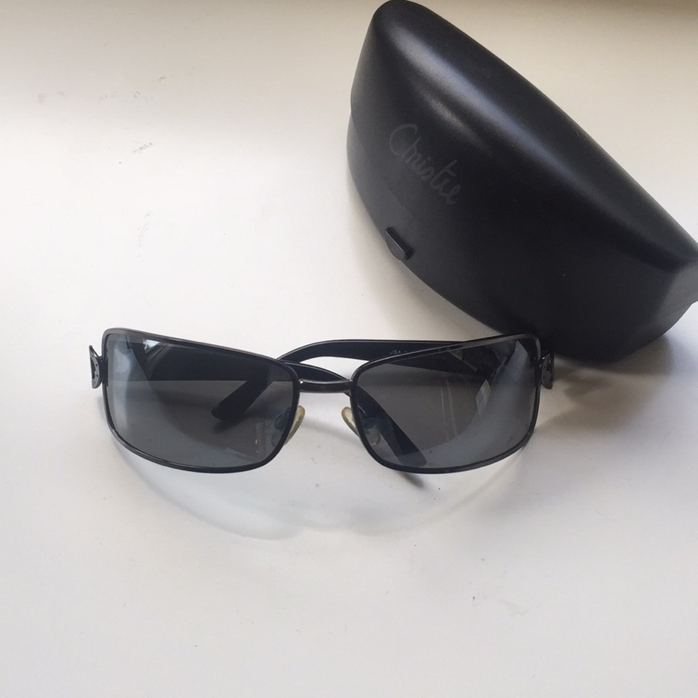 Polarized lens Fashion Sunglasses😎😎😎😎